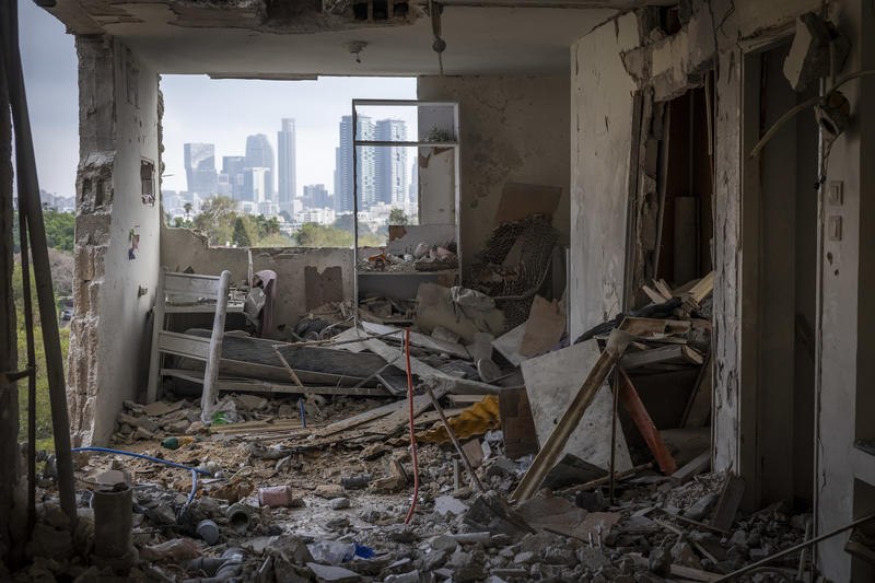 Hen Mazzig tweet media