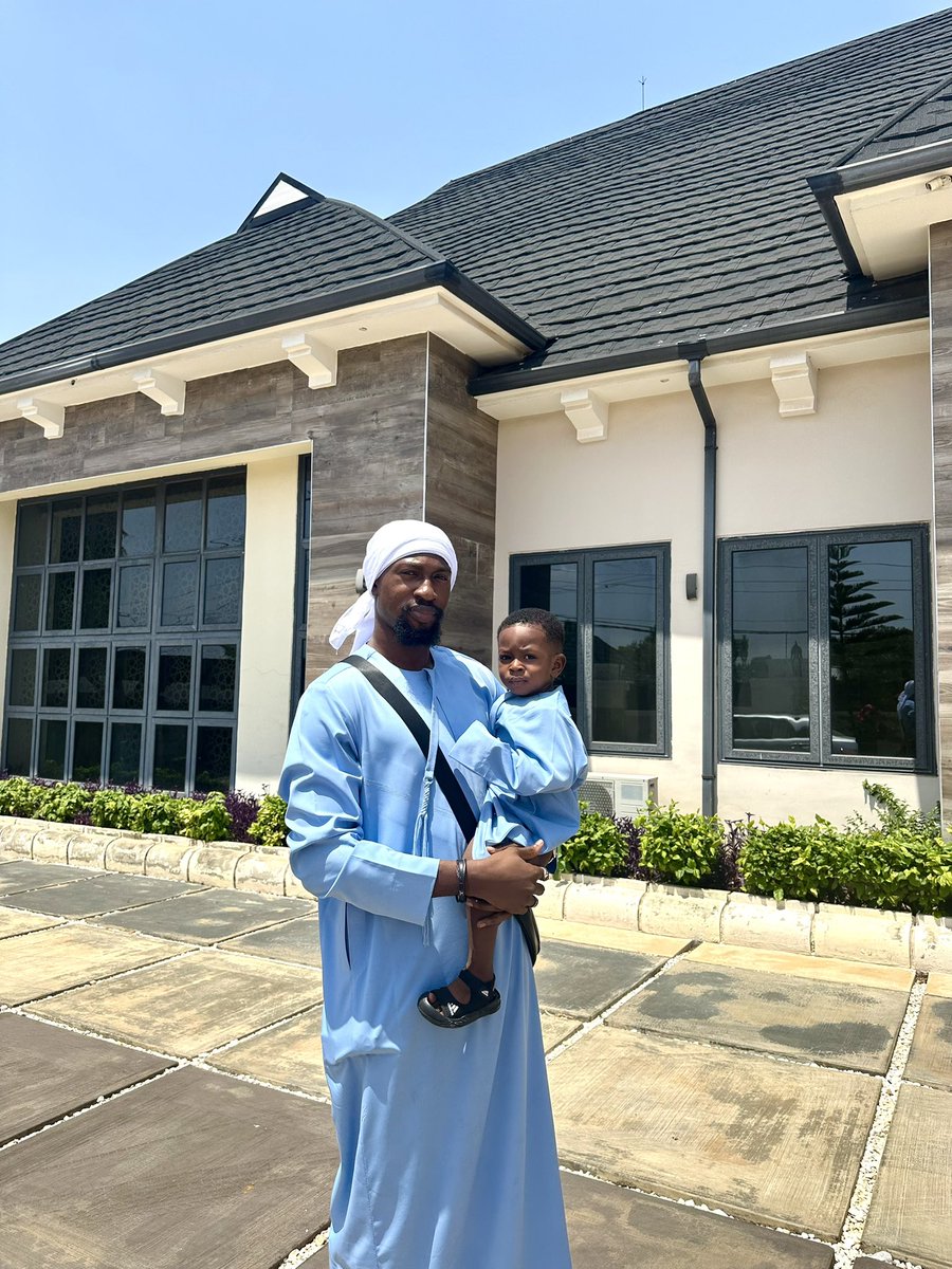 🅱️ASH-AAR🛑 tweet media