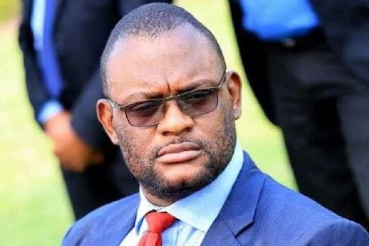 peroluwara1 tweet media