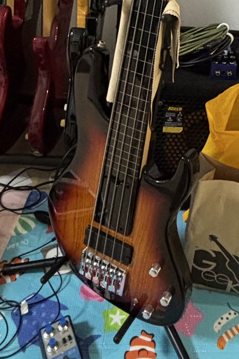 mercury-bass12 tweet media