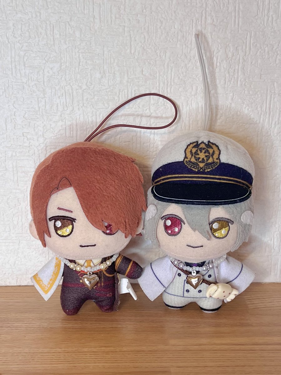 (<a href="/m0ne_michi/">mone_michi ♡3/20南2し19b</a> )のおみせで　おしゃれな　ねっくれすを　かったよ
これ、きしぬと　おそかわなだけじゃなくて、けんじゃさまの　ねっくれすも　せっとだったんだ
みんな　おそかわで　おかしいね