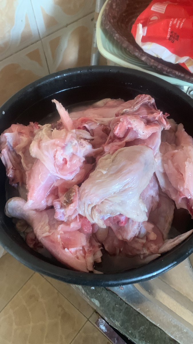 Gucciboy tweet media