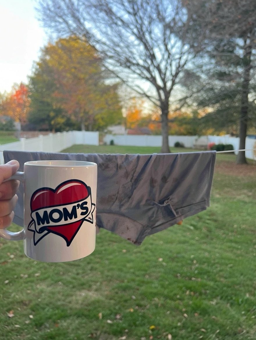 JsMishaps's tweet photo. Good morning world, what is better than letting your pee and poop underwear dry on the clothesline while you sip your morning coffee? https://t.co/4s23A2fzVM