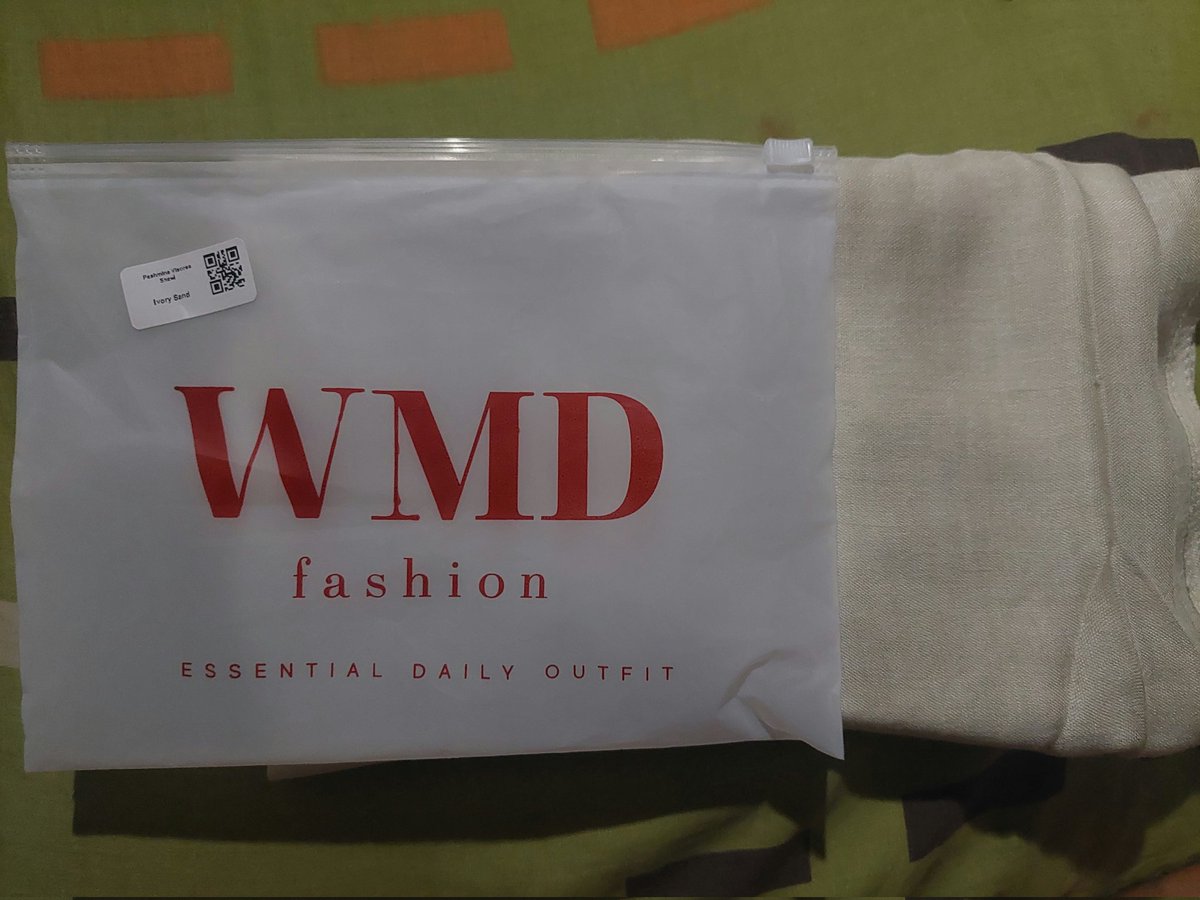 luviegum's tweet photo. wts pashmina viscose WMD ivory sand

-dijual krn ternyata ga masuk sm baju lebaran aku
- bisa oren, dom jkt
- 55k net

#wtb #wts #pasmina #viscose https://t.co/On1iaefxtC