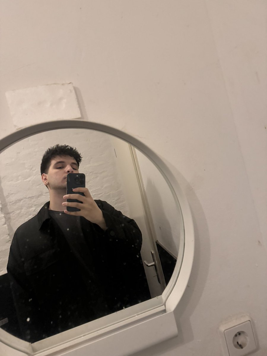 戈菲伊🇱🇮 tweet media