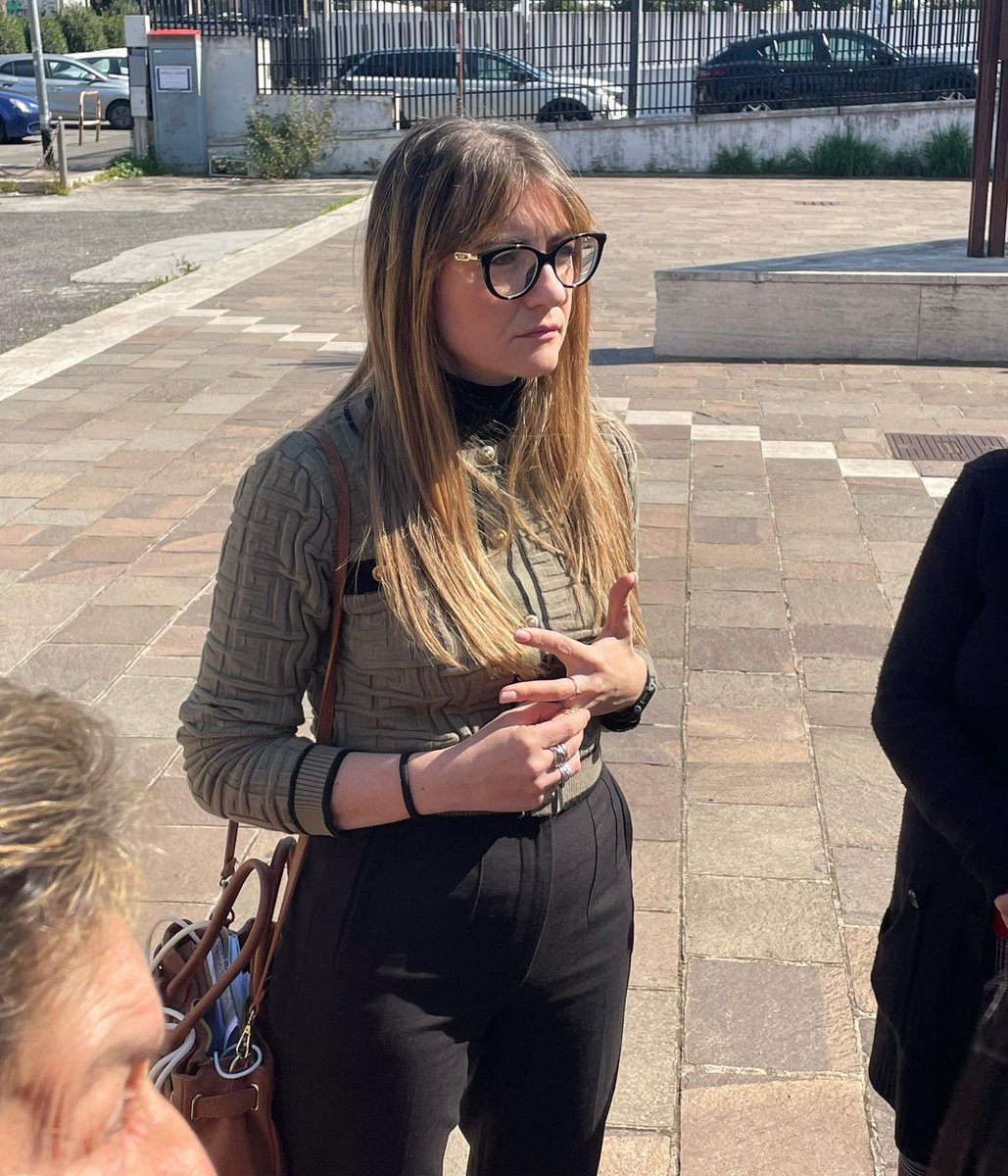 Laura Corrotti tweet media