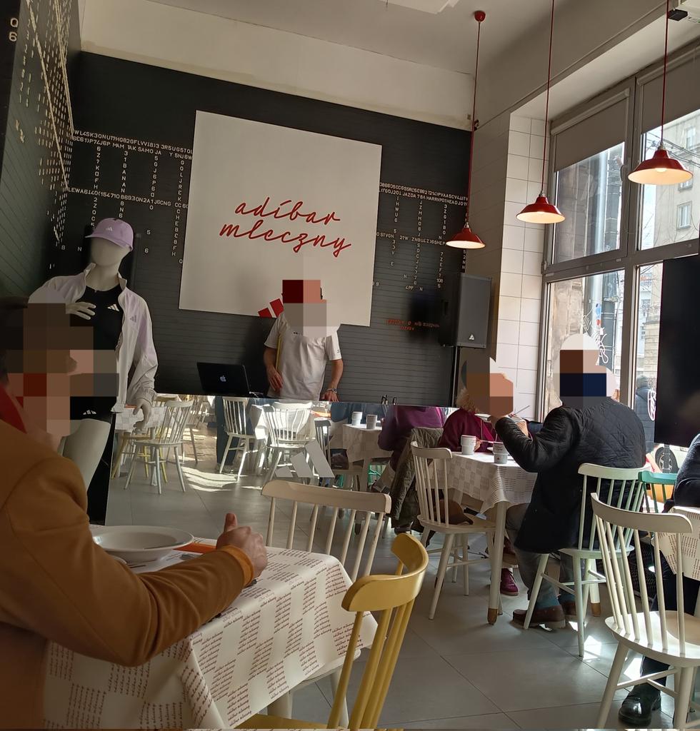 Przewodzik tweet media