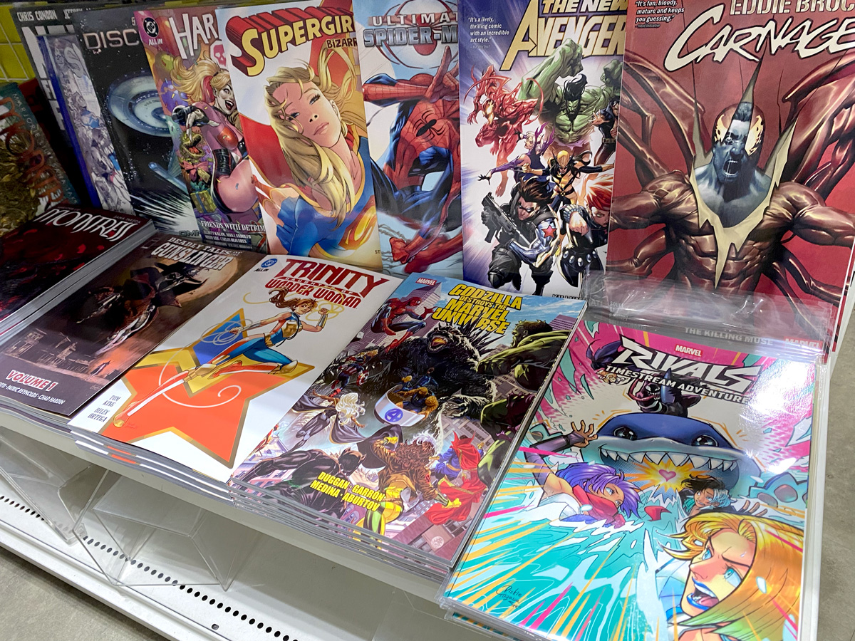 ヴァースコミックス tweet media