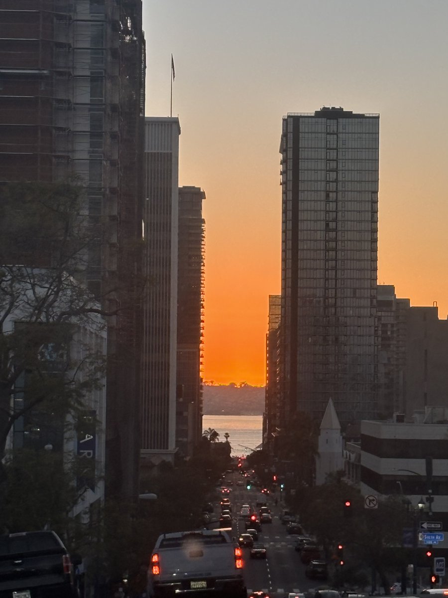 Luis Peraza tweet media