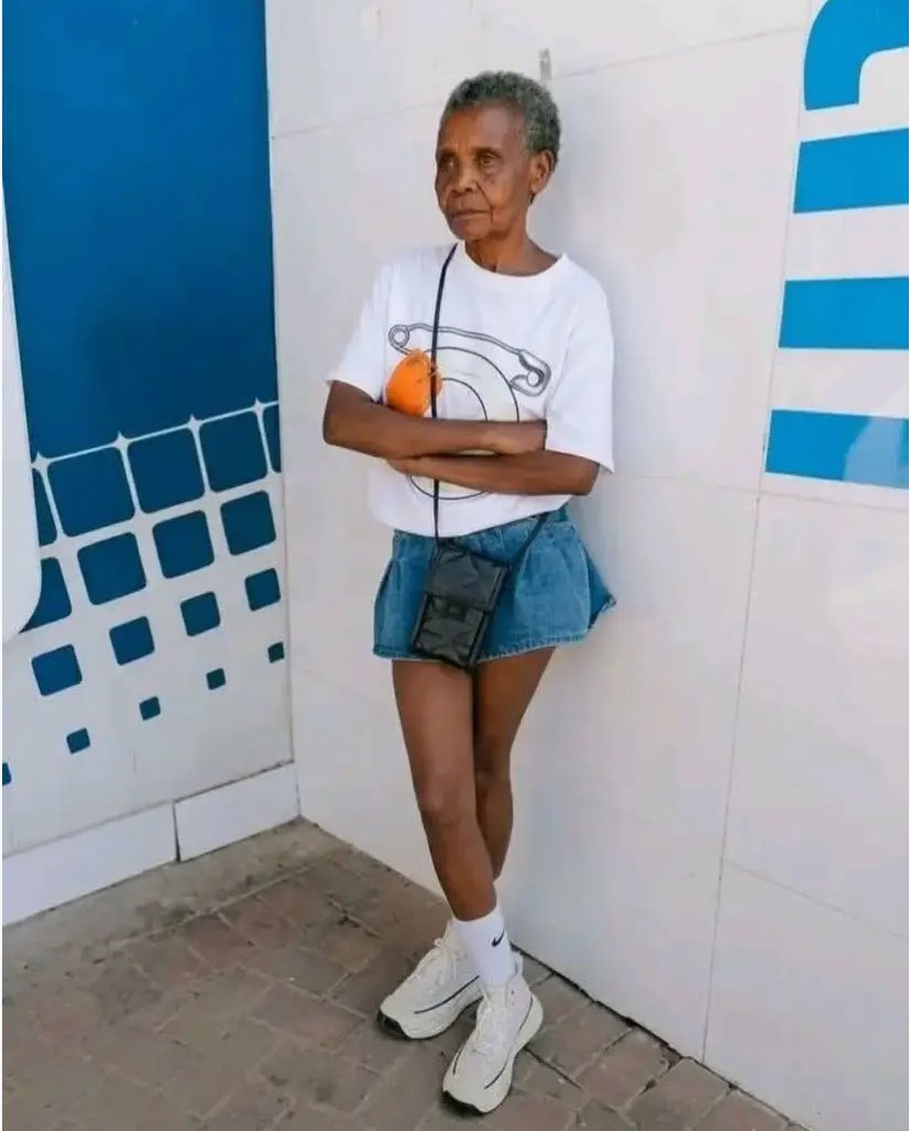 Field Marshall C...'embo tweet media