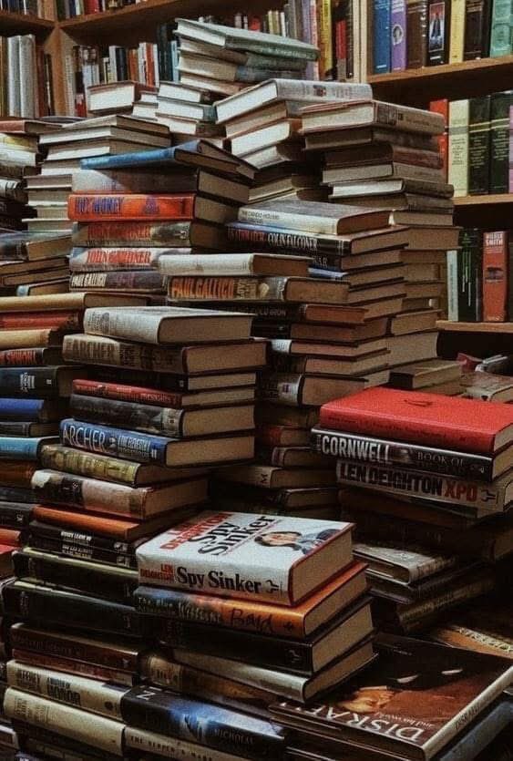 Amor por los libros tweet media