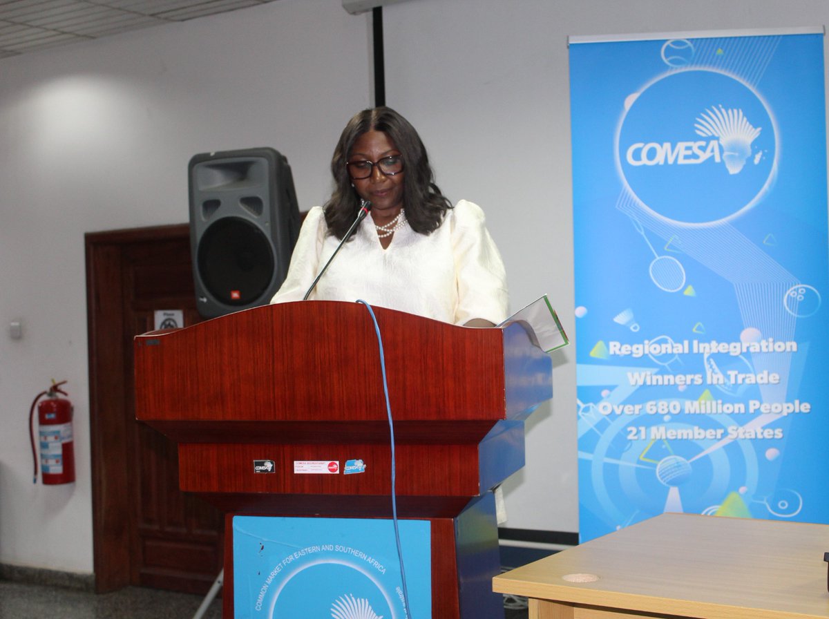ZambiaMFAIC's tweet image. Permanent Secretary for International Relations and Cooperation, Ms. Etambuyu Anamela Gundersen, has called on young people to equip themselves with the skills necessary to #lead, #innovate, and execute effectively as they position themselves for future leadership roles.