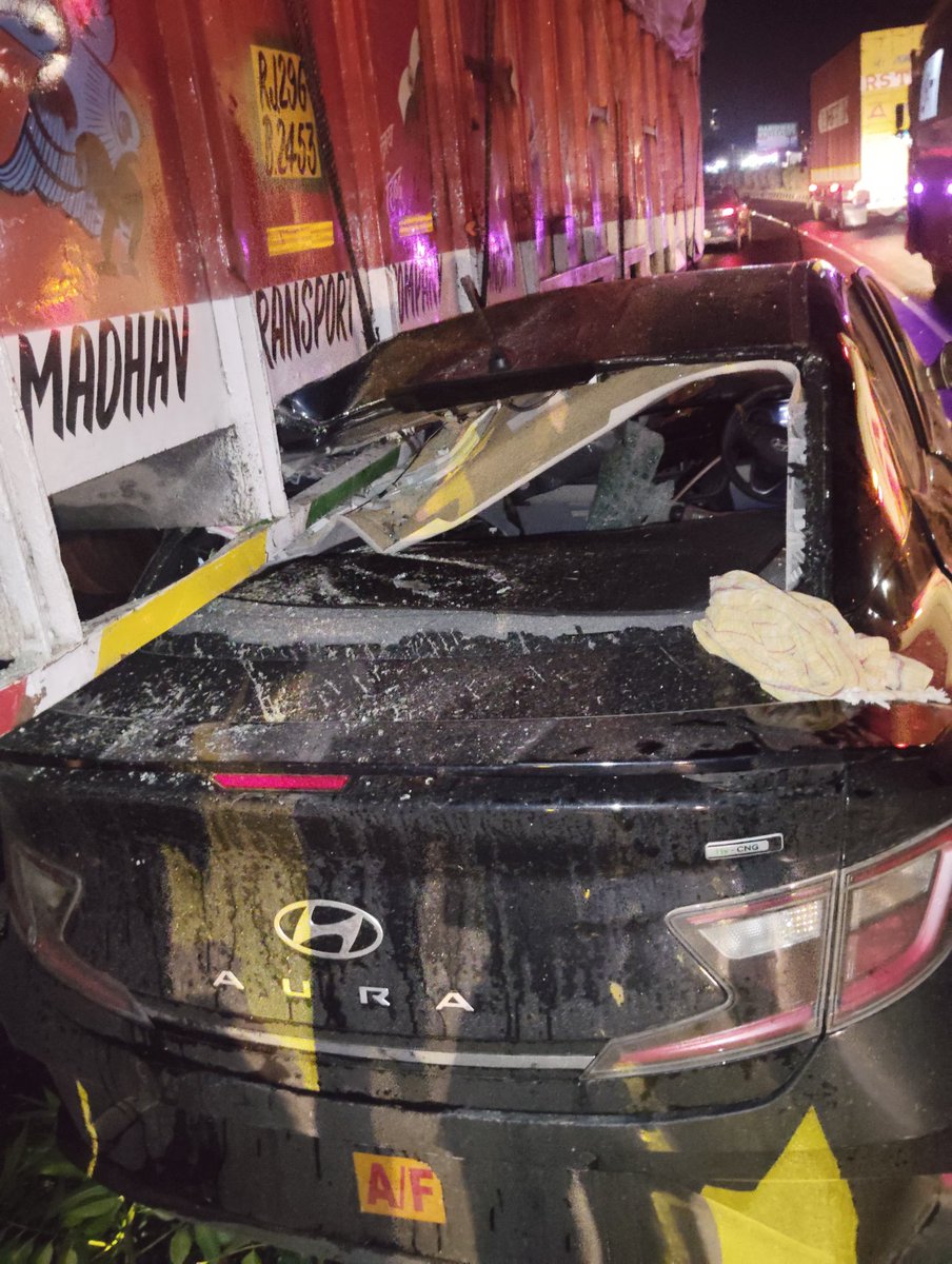 Mady 🍊💊 tweet media