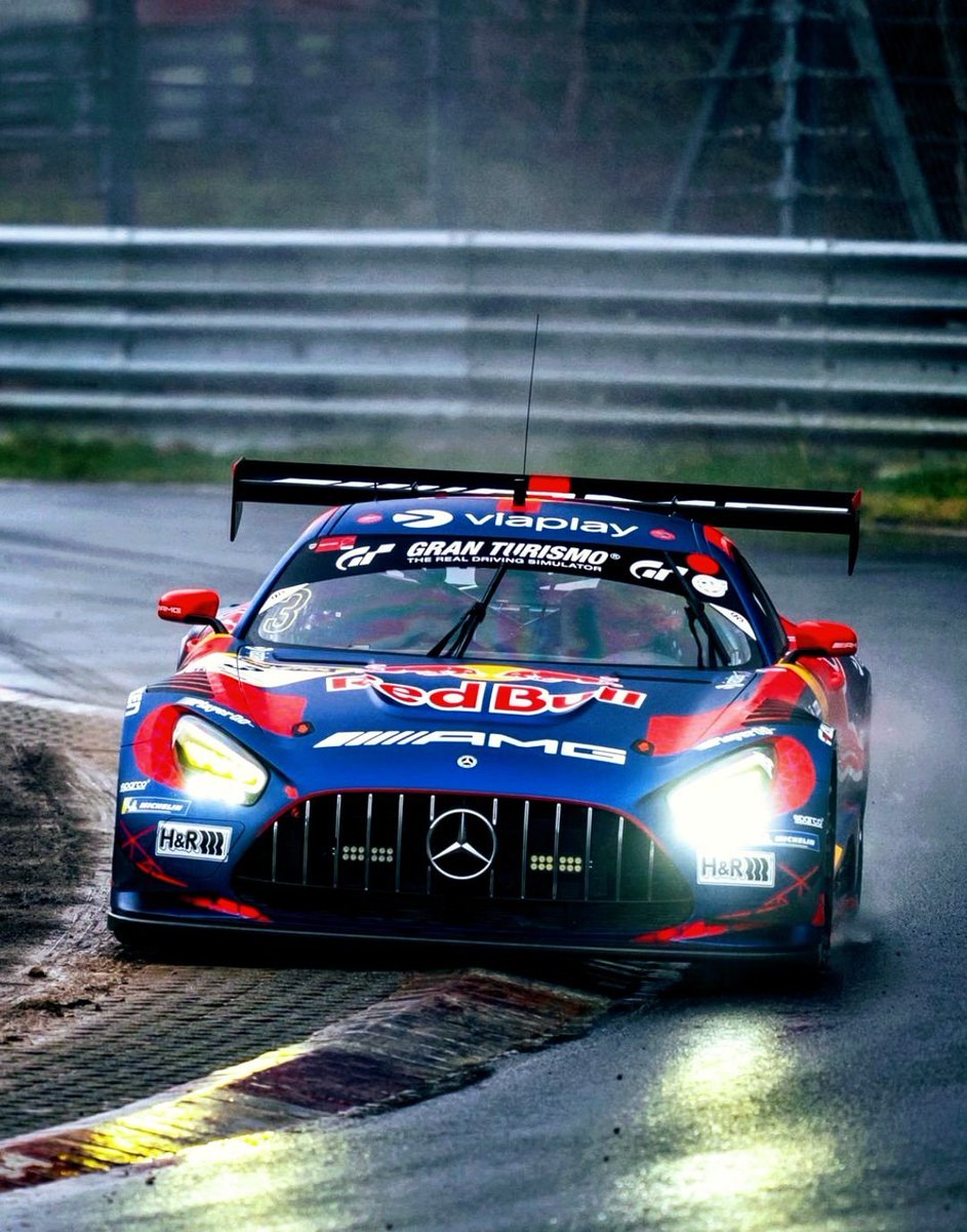 CreamyCornCob 🇺🇸 🏁 tweet media