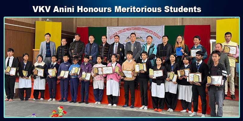 Arunachal24in's tweet image. VKV Anini honours students at Golden Jubilee awards, celebrating academic excellence and dedication.

Full story link- arunachal24.in/arunachal-vkv-…

#Education #Anini #StudentAwards #Arunachal #Excellence