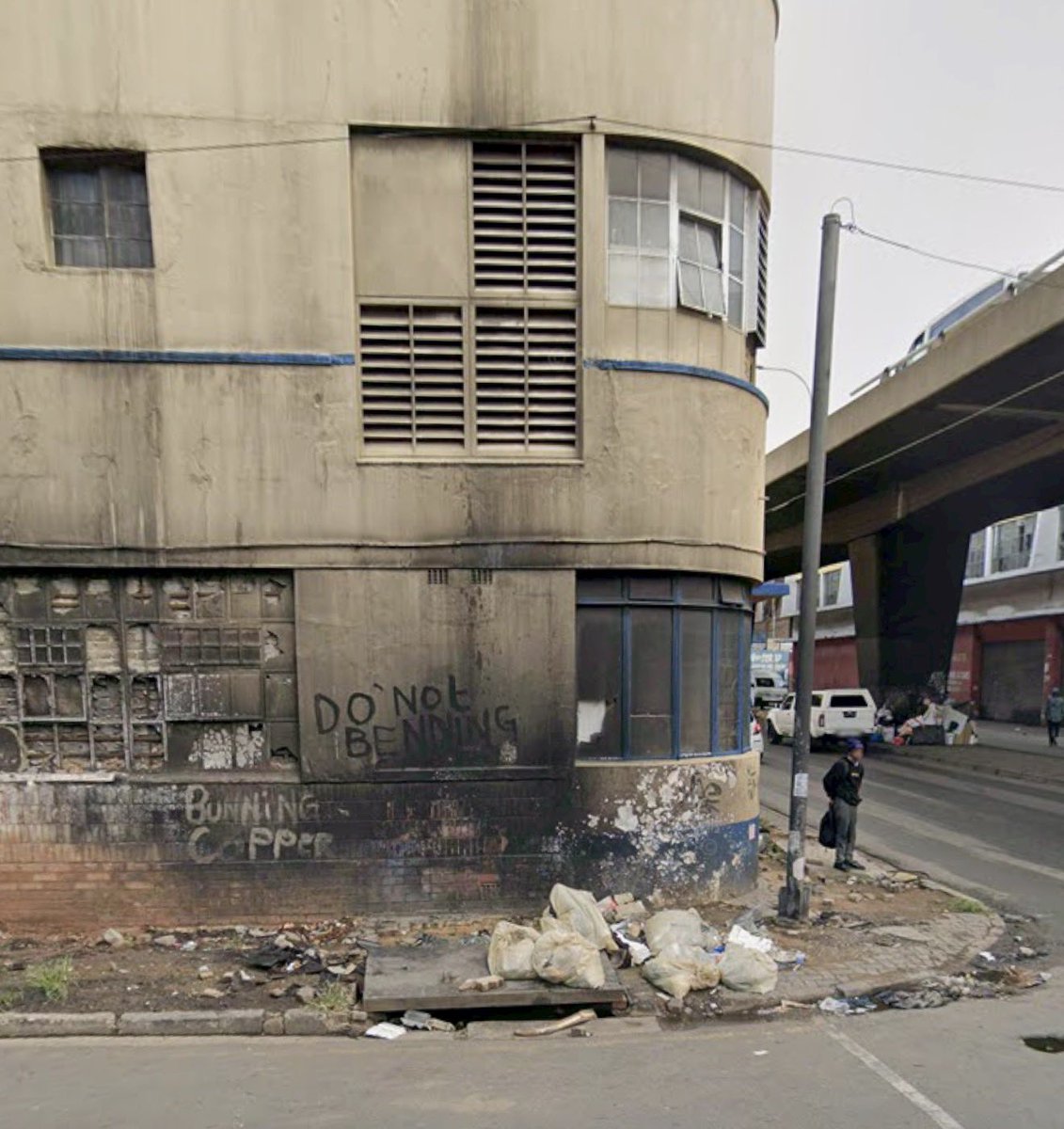 Jozi vs Jozi tweet media