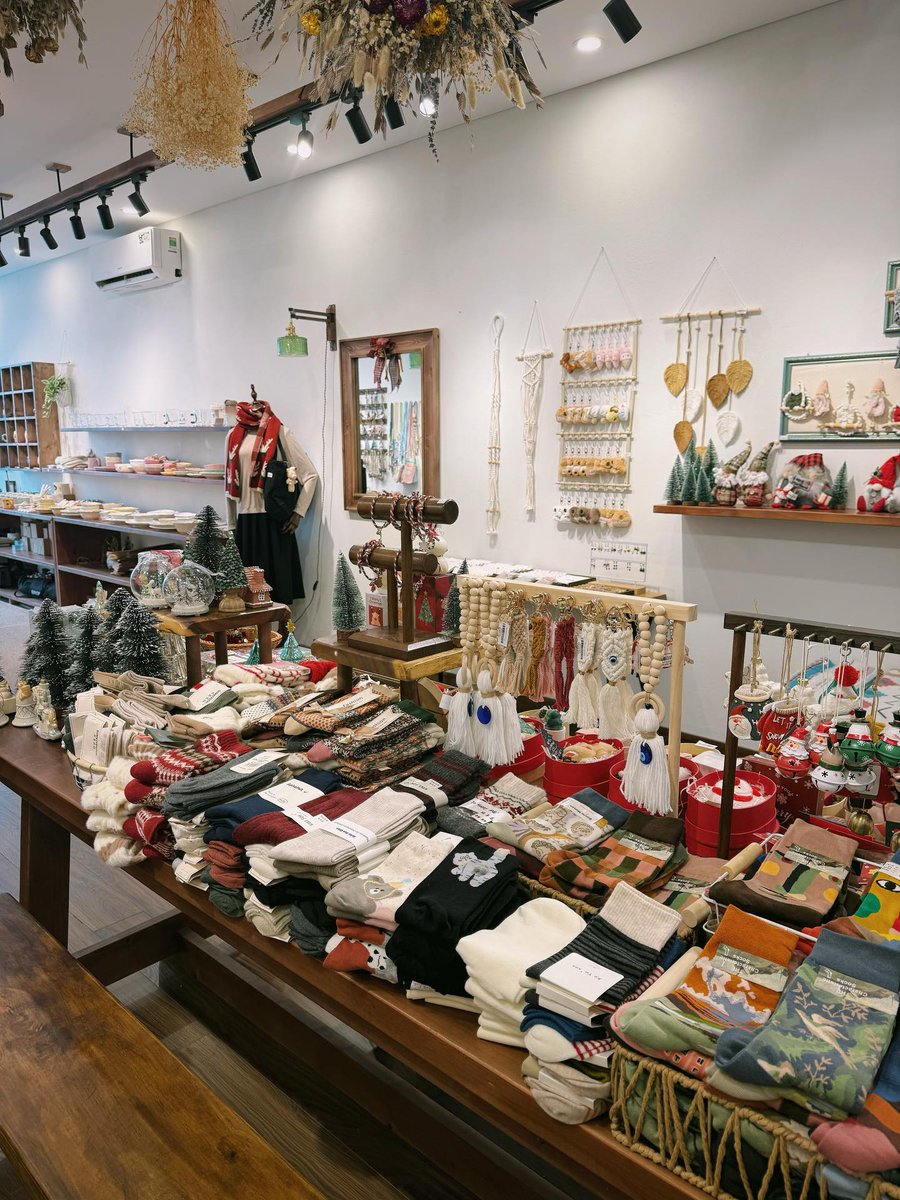 Austin Combs tweet media