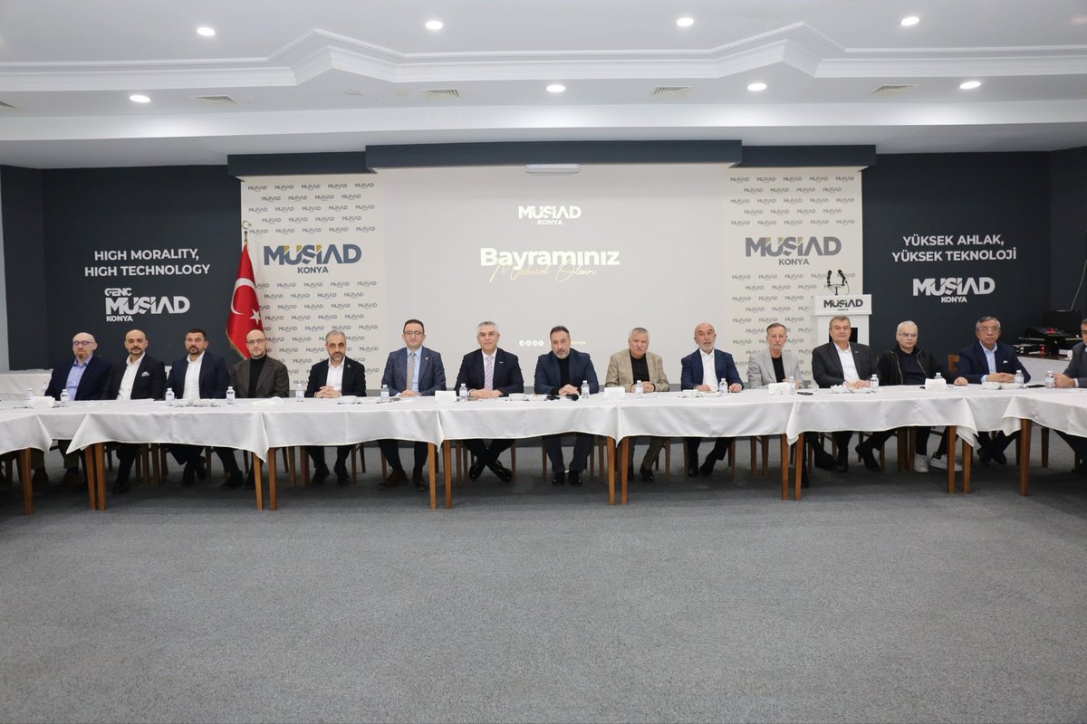 MUSIADKonya's tweet photo. Ramazan Bayramı dolayısıyla gerçekleştirdiğimiz geleneksel bayramlaşma programımızı; Konya Milletvekillerimiz Sn. Selman Özboyacı, Sn. Latif Selvi, Sn. Mustafa Hakan Özer, Sn. Barış Bektaş, MÜSİAD Konya Önceki Dönem Başkanlarımız, Konya Ticaret Odası, Konya Sanayi Odası, Konya Ticaret Borsası, Oda ve STK temsilcileri, Kurum Müdürleri, Yönetim Kurulu Üyelerimiz, MÜSİAD ve Genç MÜSİAD üyelerimizin yoğun katılımıyla gerçekleştirdik.

Birlik ve beraberliğimizin pekiştiği bu anlamlı programda bizlerle olan tüm misafirlerimize teşekkür ediyor, Ramazan Bayramı’nın ülkemize, milletimize ve İslam âlemine hayırlar getirmesini temenni ediyoruz.

@ozboyaciselman @latifselvi42 @mhakanozer @bektasbaris @Konyato @KonyaSanayiOdas @Konyatb @HasanAngiHA @okkafaruk @KagniciHilmi @AslanKorkmaz42 @OsmanUlular