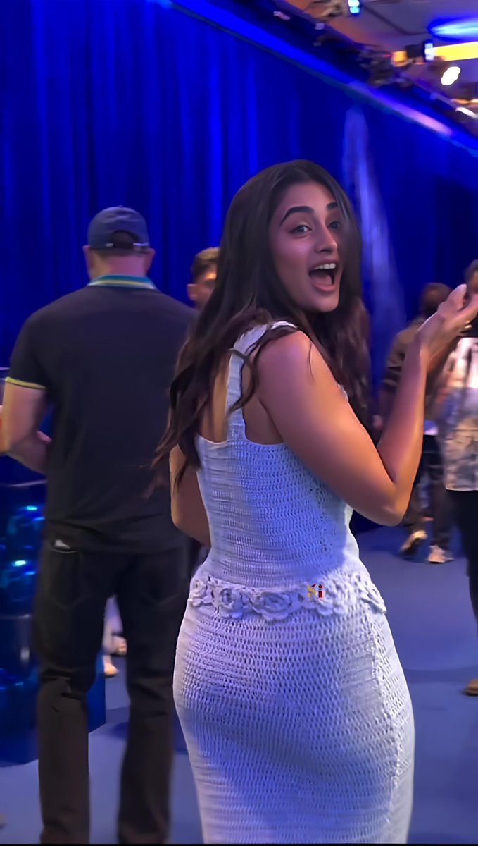 A A D H A V A tweet media