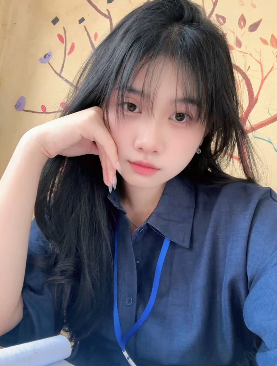 ps6621's tweet photo. Xem pim pim cô giáo chủ nhiệm? ❤ là có https://t.co/NGq9Rp9nd7