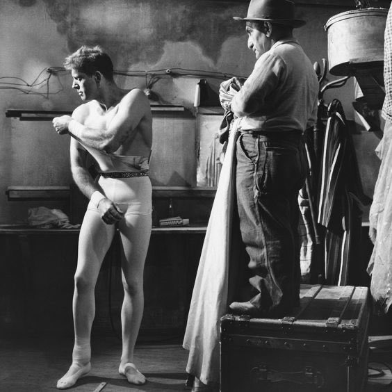 HazelFlagg tweet media