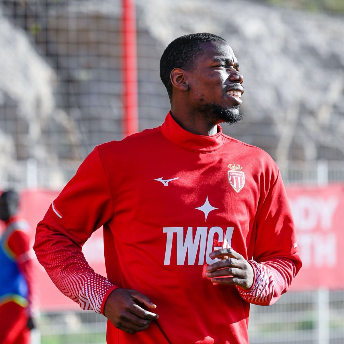 Instant Foot ⚽️ tweet media