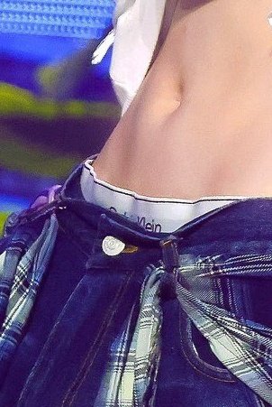 구멍.. tweet media