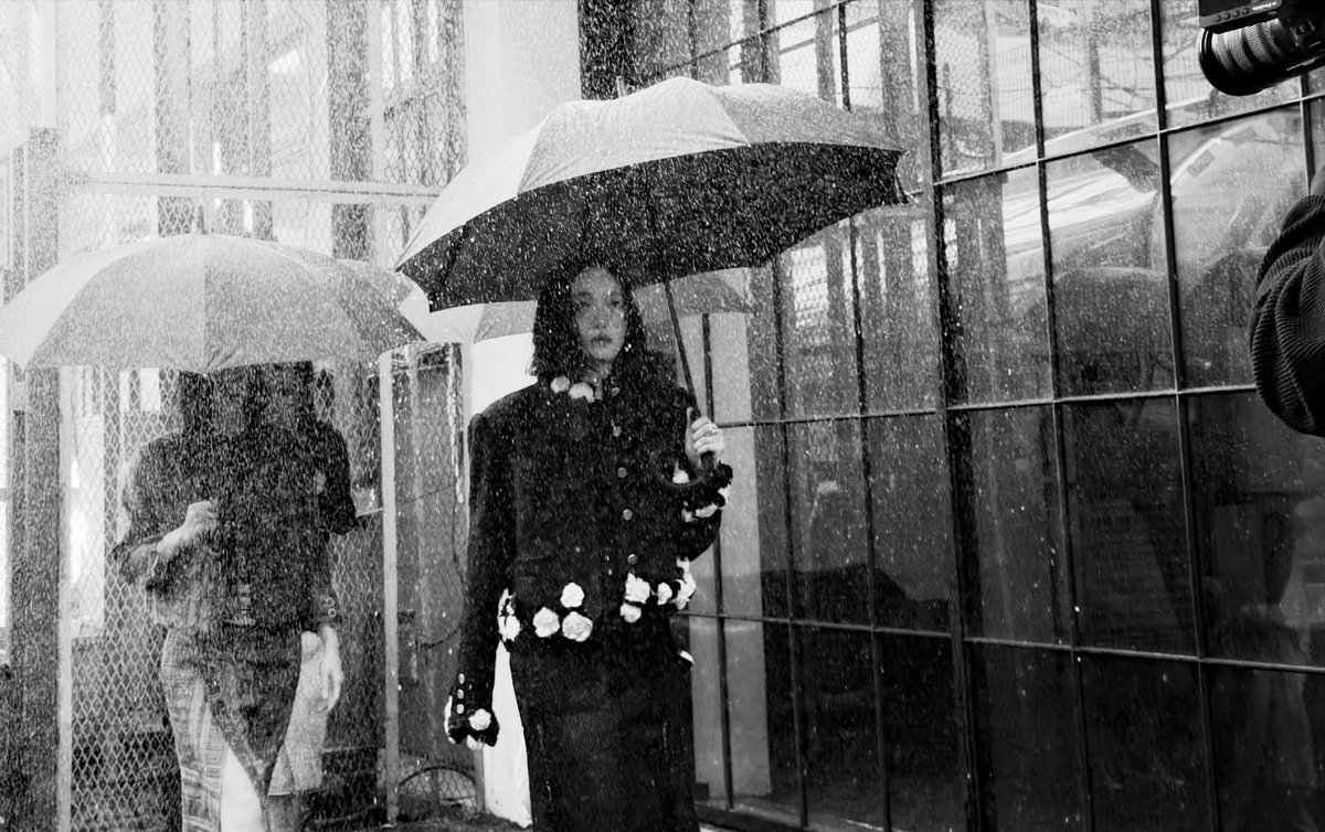 ᴅᴀʏ tweet media