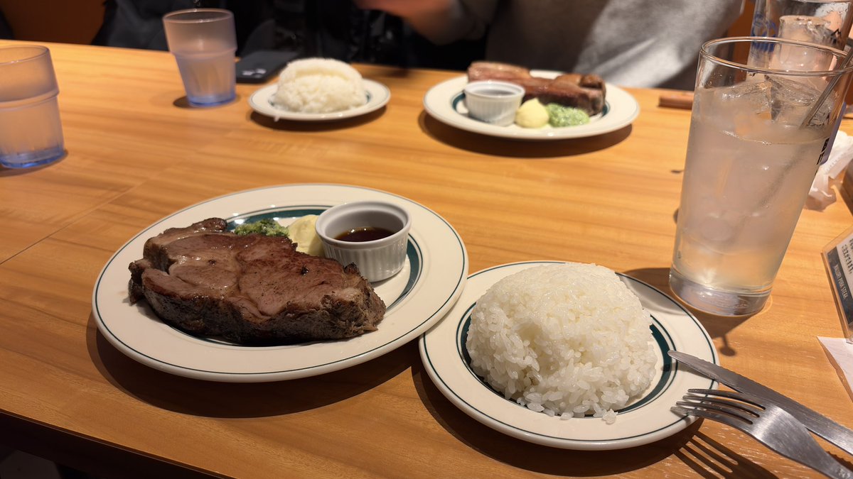 パー君 tweet media