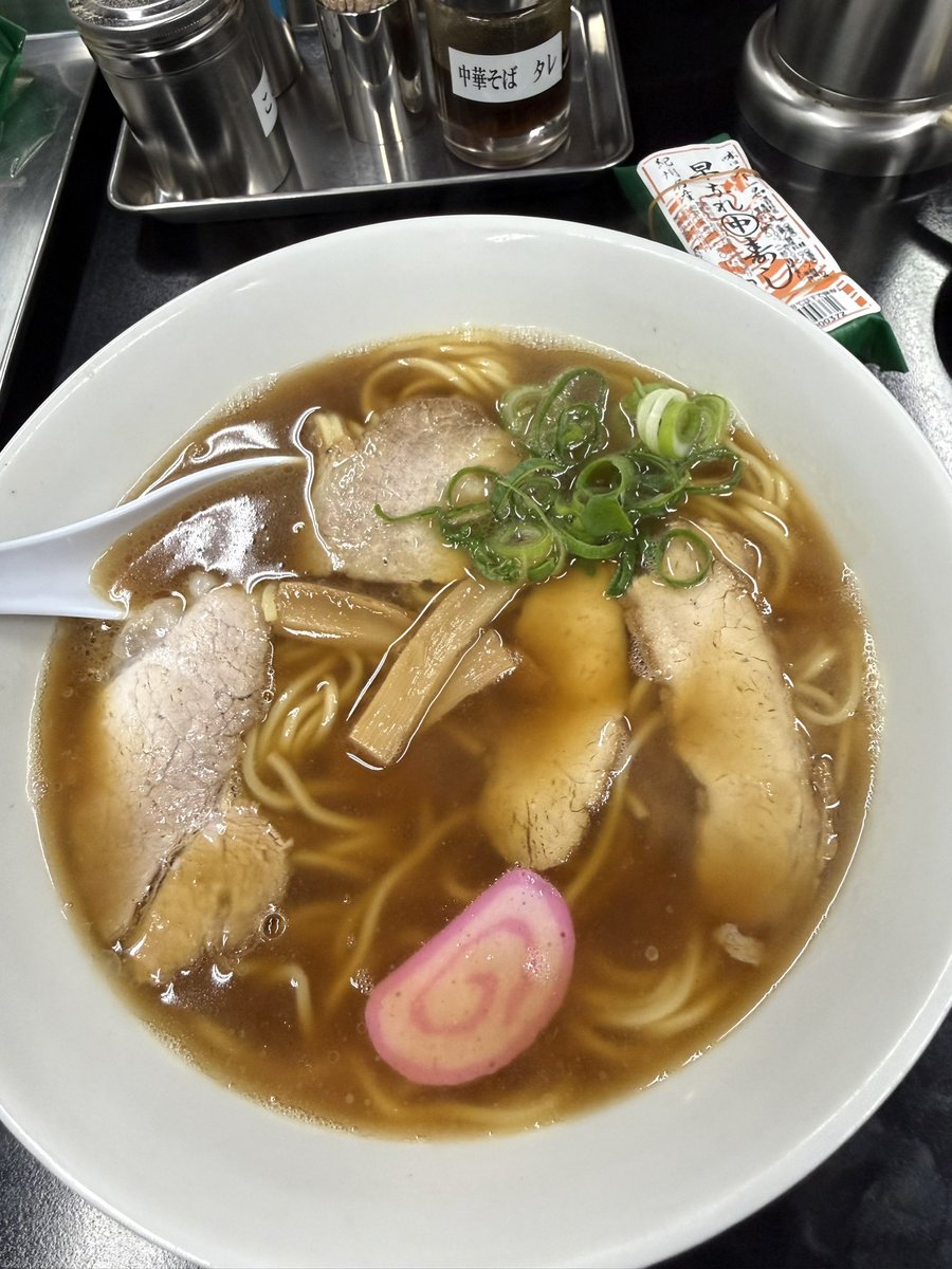 ぽむらん tweet media