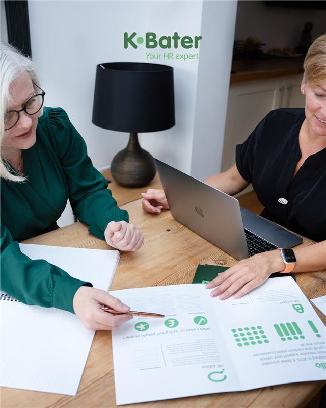 Kelly Bater tweet media