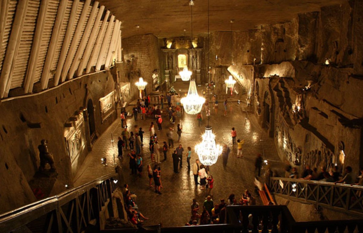 SPYSCAPE tweet media