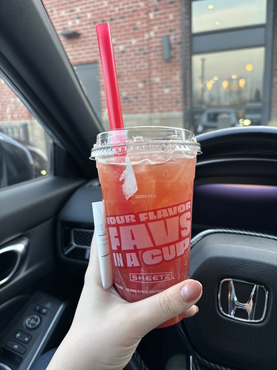 alyssa 💓 tweet media