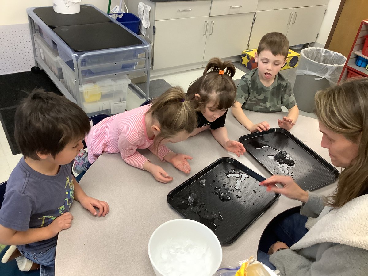 West Delaware School tweet media