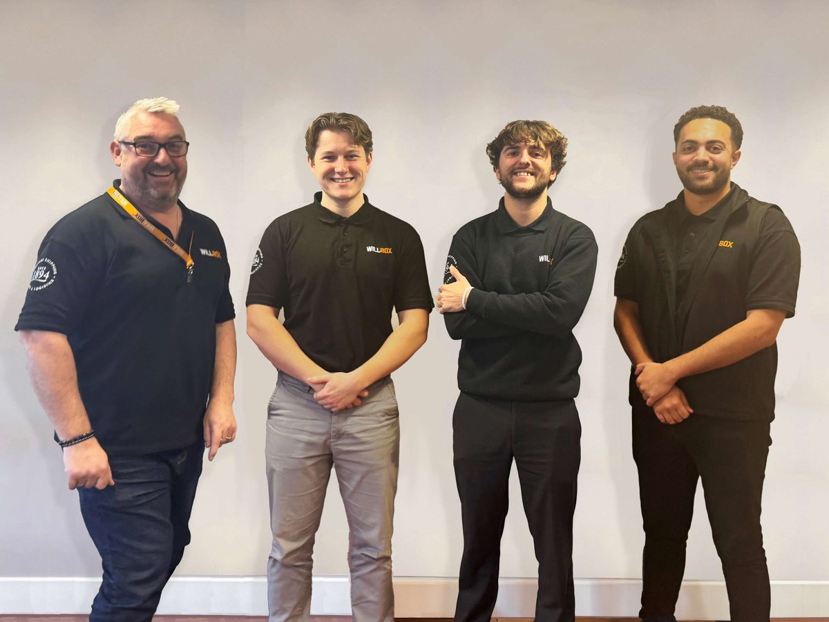 willboxuk's tweet photo. A hello from our Sales team! 👋🙋‍♂️

Introducing the faces behind our containers….meet Steve, Thomas, Henry and Ramoan, our hardworking Sales team, who are on hand for all your container needs and to offer you the best deals on the market. 

💻sales@willbox.co.uk

#team https://t.co/FO3SX5yPC3