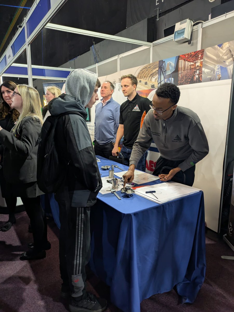 Rotherham College tweet media