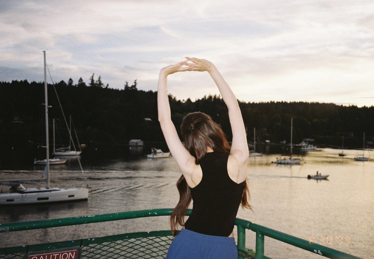 rora pics tweet media