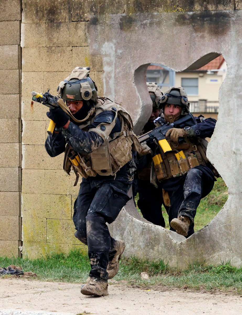 BFBS Radio tweet media