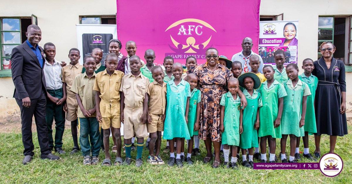care_agape's tweet photo. Agape Family Care went beyond just school fees support by providing complete sets of uniforms at Mtunzi Primary School, to the under priviledged students for them to attend school with dignity.
#AgapeFamilyCare
#RuthEmmanuelMakandiwa
#MtunziDonation
#EducationalSupport https://t.co/qjHqpVXYrj