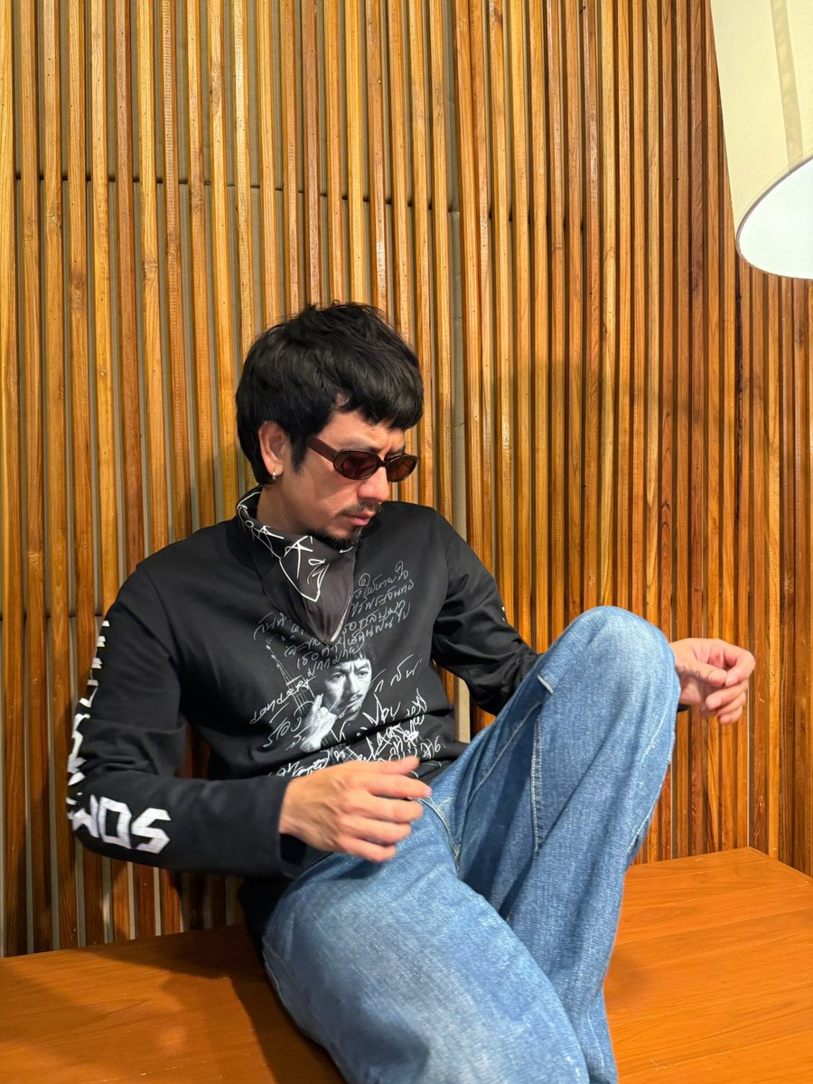 MeRecords tweet media