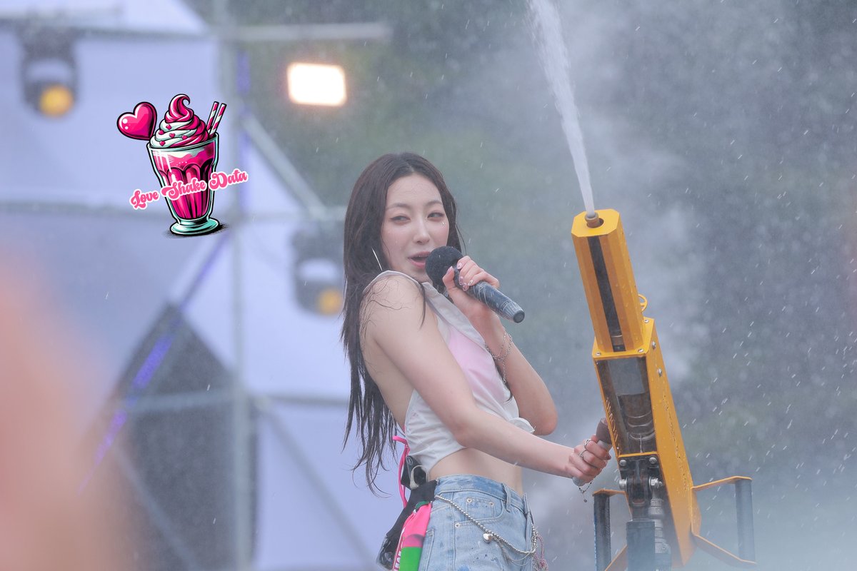 Love Shake Data tweet media