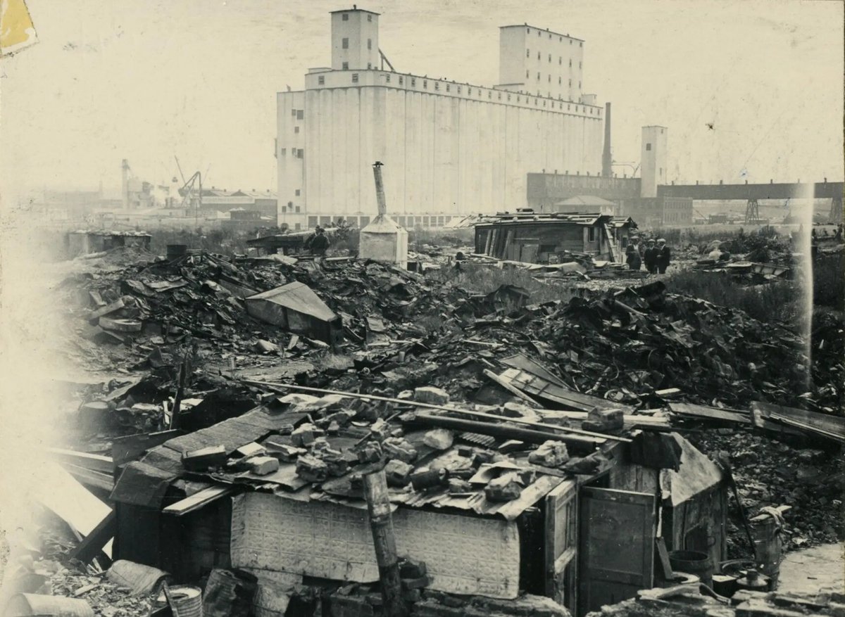 Historiansplaining podcast tweet media