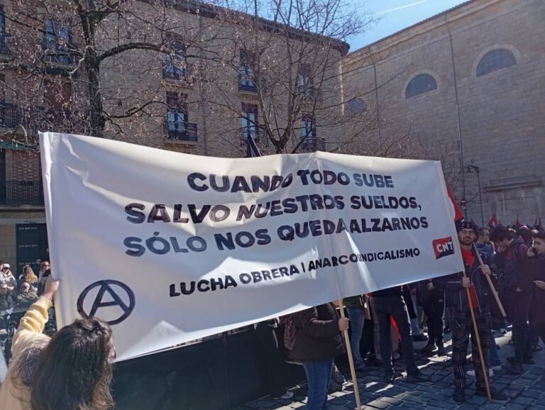 CNT Iruña tweet media