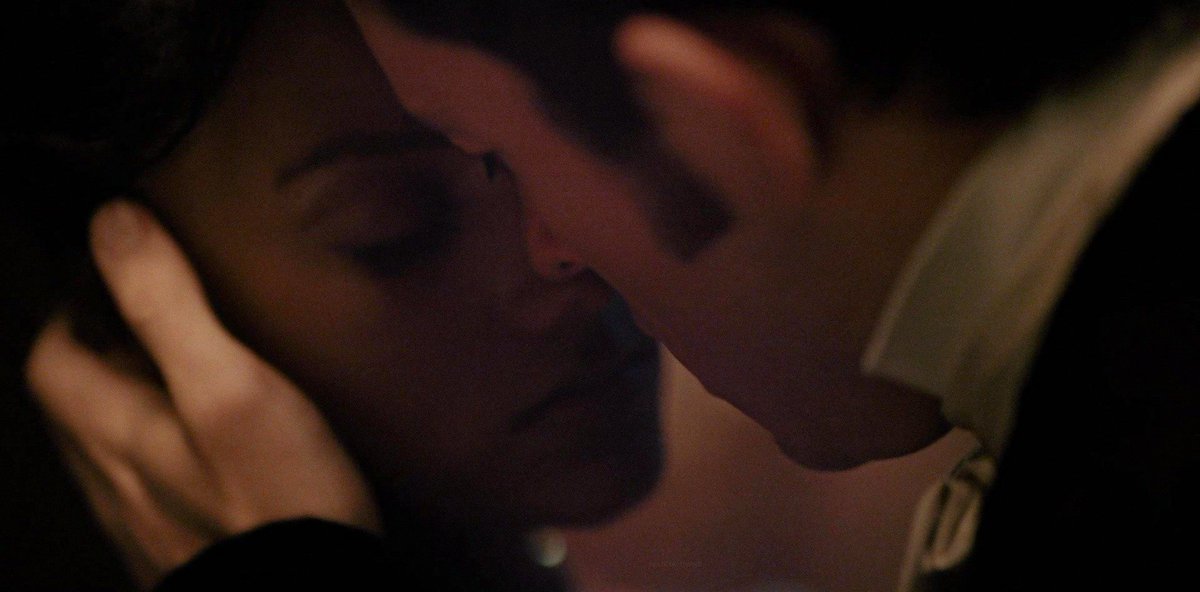 Best of Anthony Bridgerton tweet media