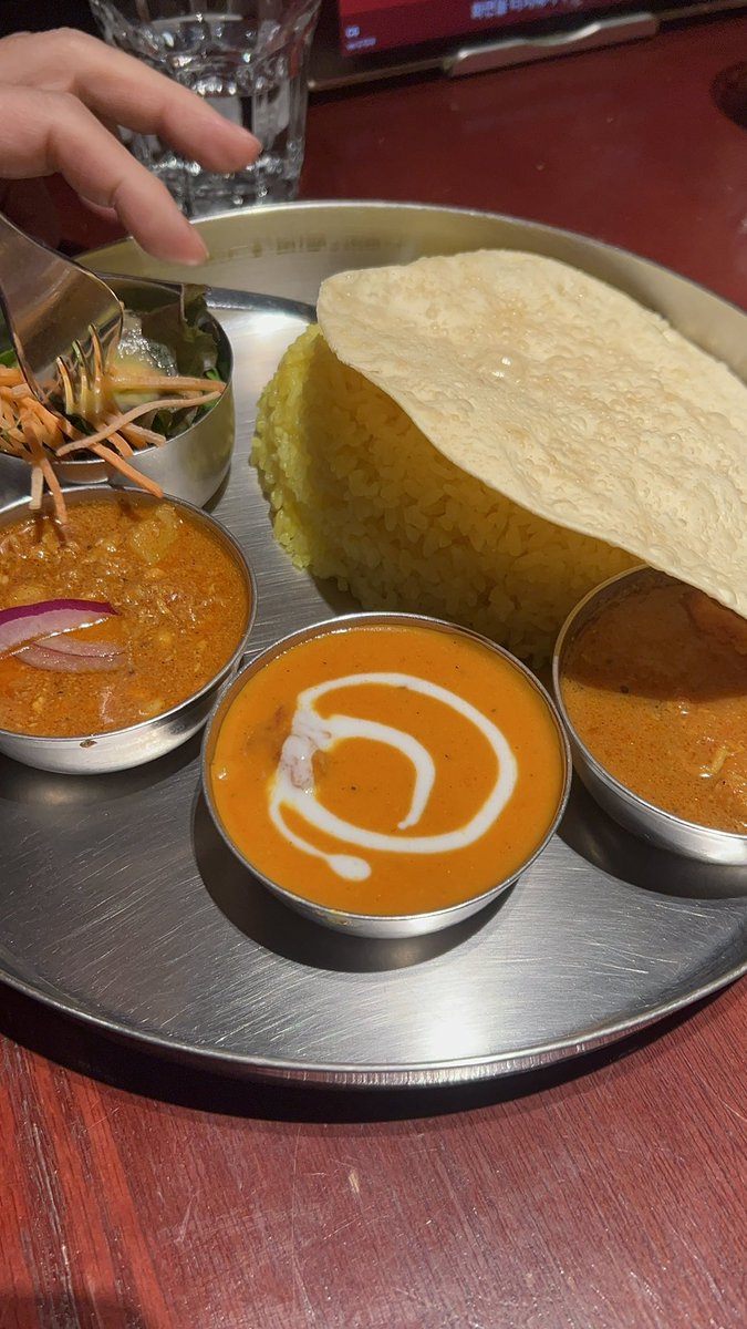 SC430GP's tweet image. 【渋谷グルメ】単品カレープレートでバターチキン　エリックサウス・マサラダイナー神宮前 

#gourmet #グルメ #curry #エリックサウスマサラダイナー

youtube.com/@z400gpSC

 youtube.com/shorts/wh20Nyl… @YouTubeより