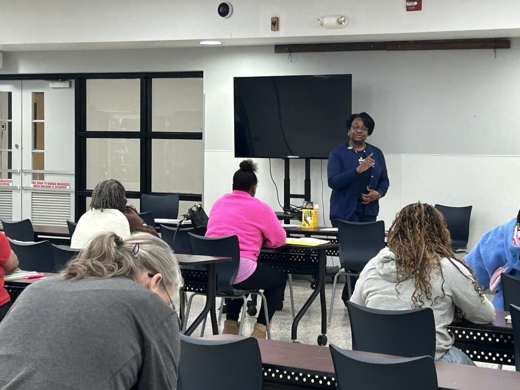 Warren Twp Adult Ed tweet media