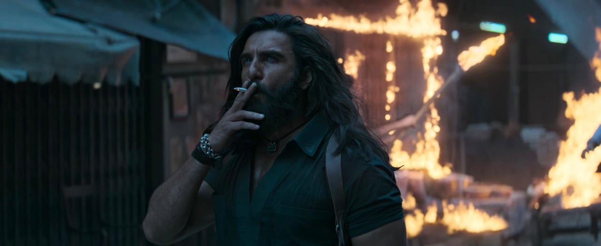 Ranveer Singh in #Dhurandhar2 is getting the kind of love that doesn’t come often for many actors. From theatre reactions to online reviews, everything points to one thing — he’s delivered something exceptional. It’s not just a performance, it’s an experience people are connecti