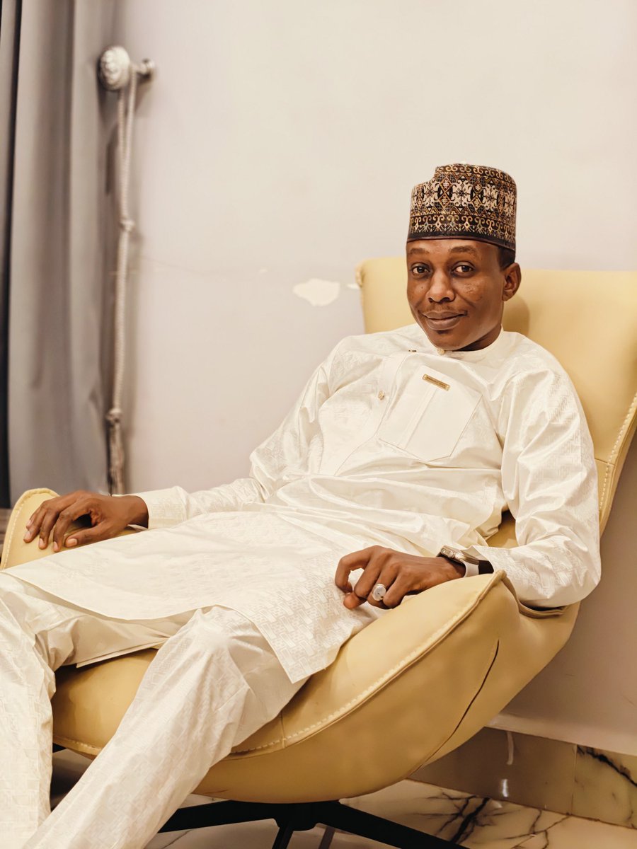 Adam_alkalibe's tweet photo. Eid Mubarak.
“Wishing you all a Sallah filled with love, laughter, and gratitude. https://t.co/K8vO3lXJSn