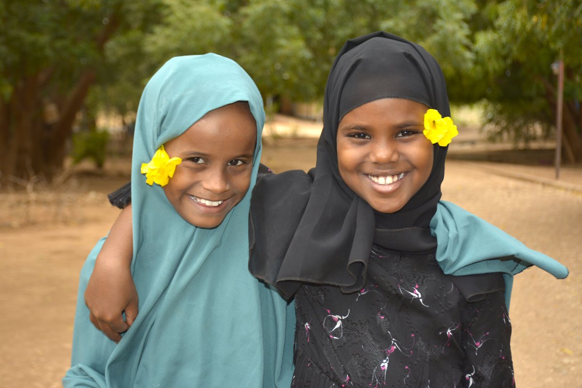SOSChildrenCan's tweet photo. 🌙 #EidMubarak

This Eid, we celebrate community, generosity, and the bonds every child needs to grow and thrive. Together we can support children and young people without parental care or at risk of losing it.

👉 Support our work: https://t.co/i1Ekl34Xpc

 #TogetherForChildren https://t.co/qJgFNoUHX2