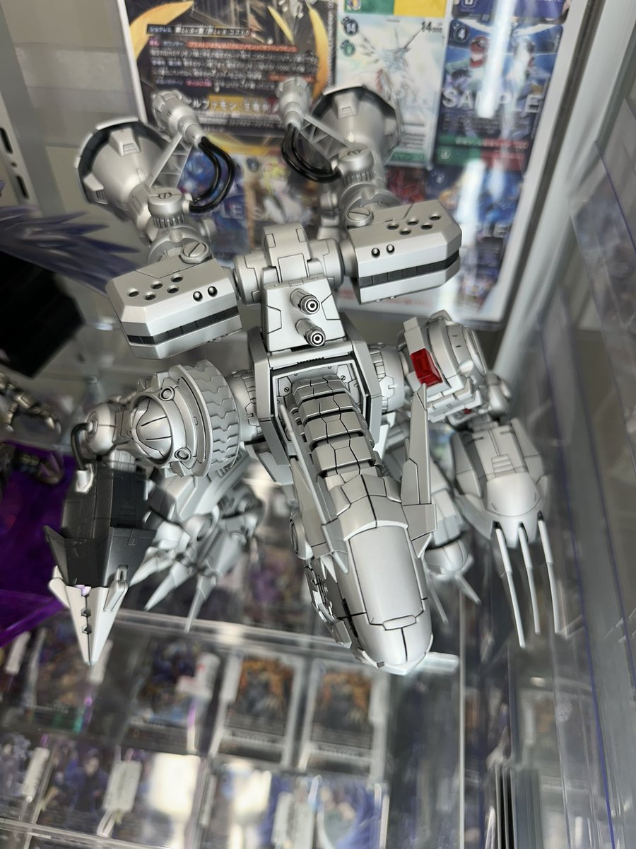 カードショップクラクラ tweet media